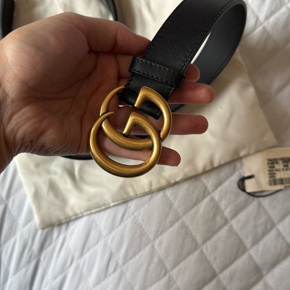 Gucci Black Belt Luxurious Accessory - Picture 2 of 4